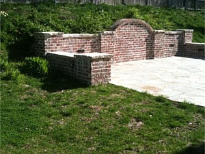 Custom Masonry Wall & Natural Stone Patio