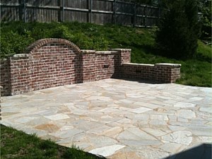 Custom Masonry Wall & Natural Stone Patio