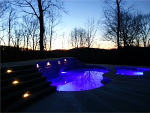 Fiberglass Pool 'Atlantic' and 'Pond' Ledge