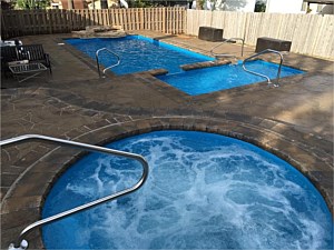 Fiberglass Pool, Tanning Ledge & Spa