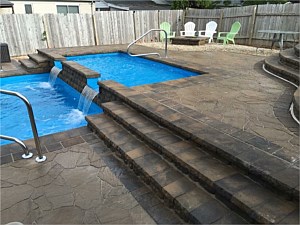 Fiberglass Pool, Tanning Ledge & Spa