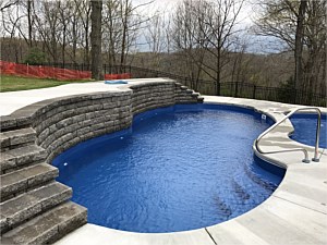 Fiberglass Pool 'Atlantic' and 'Pond' Ledge